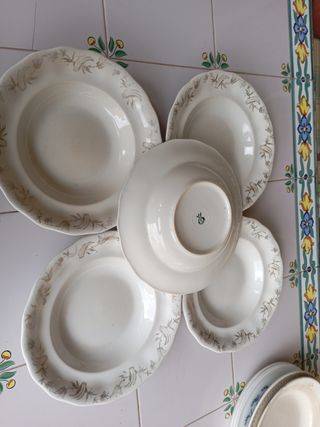 piatti decorativi antichi, VINTAGE 
10 unità
