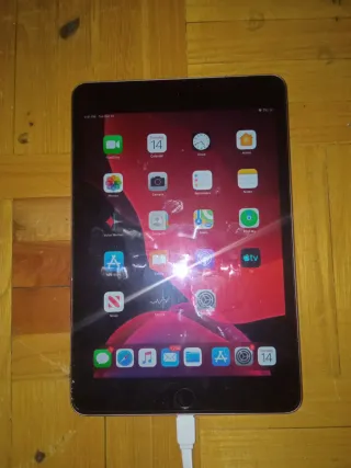 No descarga aplicaciones cambio por otro tablet 
