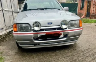Defensa Ford Escort MK4 Modificada