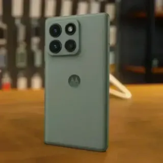 MOTOROLA EDGE 60 PRO 512 GB VERDE