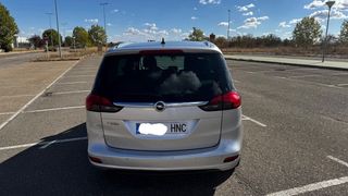 Opel Zafira Tourer 2012