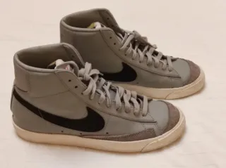 Zapatillas Nike Blazer Mid '77 Talla 42