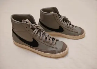 Zapatillas Nike Blazer Mid '77 Talla 42