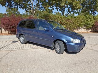 KIA Carnival 2002
