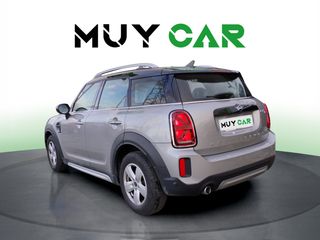 MINI MINI Countryman Cooper D 110 kW (150 CV)