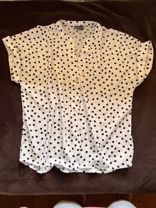 Blusa de lunares
