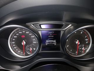 Mercedes-Benz Clase CLA Coupé 220