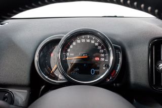 MINI Countryman COUNTRYMAN COOPER HIBRIDO ENCHUFABLE SE ALL4 AUT. 162/220PS, 1499CM3