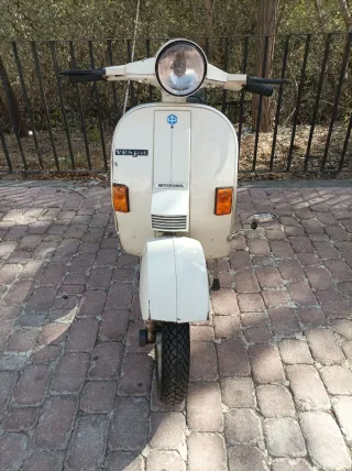 Vespa PK 75S