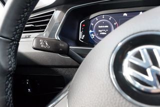 Volkswagen Tiguan R-LINE 1.5 TSI 130CV 5P