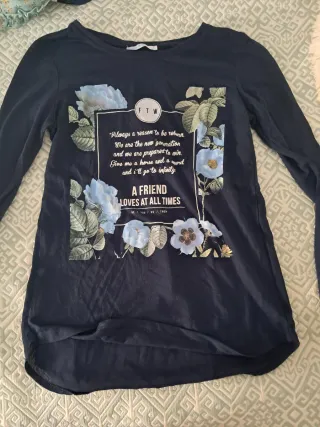Camiseta azul manga larga