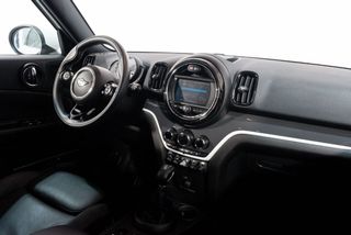 MINI Countryman COUNTRYMAN COOPER HIBRIDO ENCHUFABLE SE ALL4 AUT. 162/220PS, 1499CM3