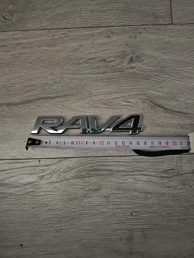 Anagrama Toyota RAV4