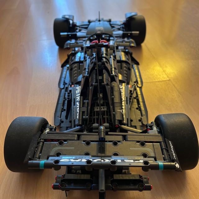 Coche Lego F1 Mercedes Petronas