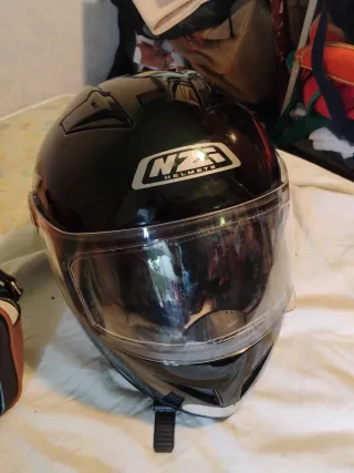 Casco Moto NZI Negro precio negociable