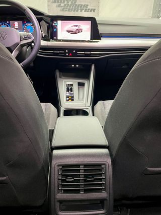 Volkswagen Golf Life 1.0 TSI 81kW (110CV)