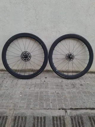 Ruote Fulcrum 400
Solo pneumatici
