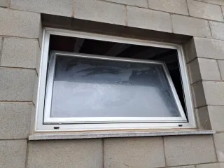 Ventana de aluminio