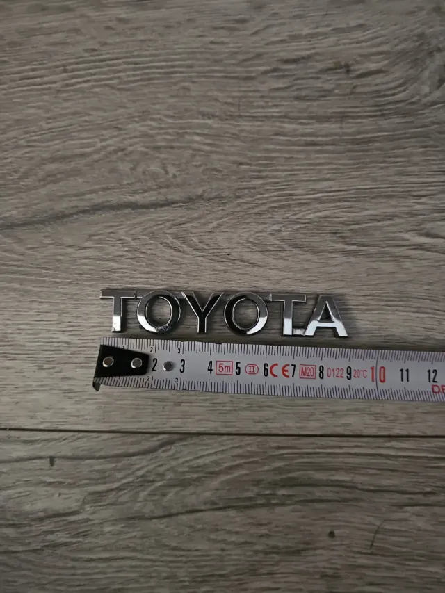 Emblema Toyota Cromado