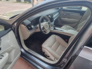 Volvo S90 2021 2.0 190CV Business Plus