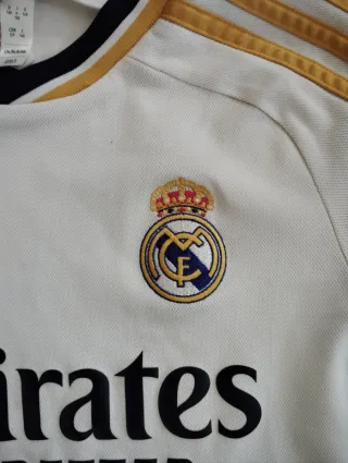 Equipación Real Madrid Niño Talla 9-10