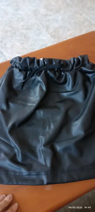 Pantalón y falda de poliéster negro para niña