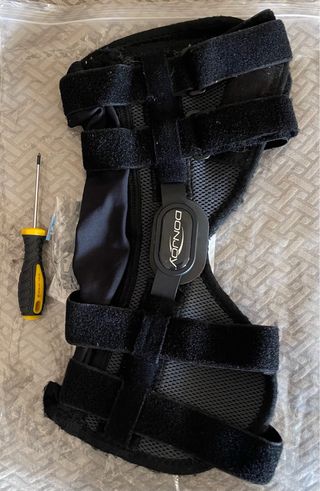 Rodillera DonJoy Playmaker II Wrap Talla M