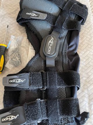 Rodillera DonJoy Playmaker II Wrap Talla M