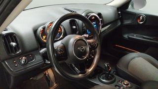 MINI MINI Countryman Cooper 100 kW (136 CV)
