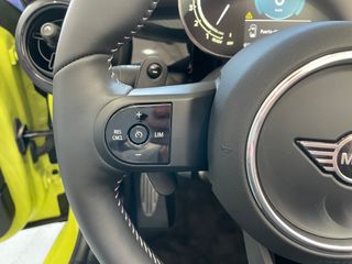 MINI Cabrio 2023