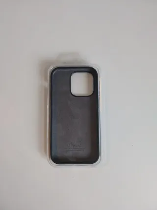 Funda iPhone 14 Pro negra