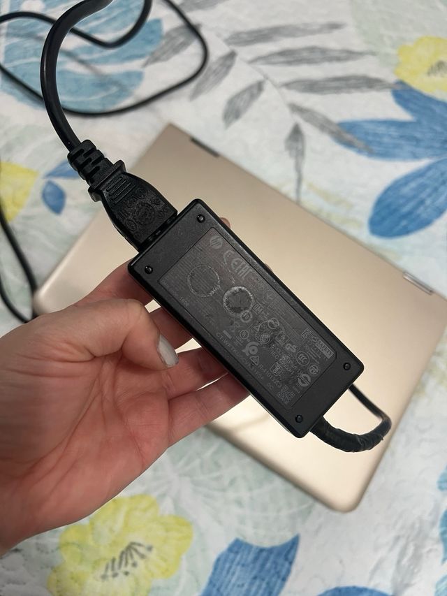 Schermo tattile convertibile HP Pavilion x360 13u108ns