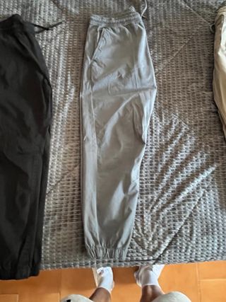 Pantalones Jogger Zara Talla L Beige negro y gris