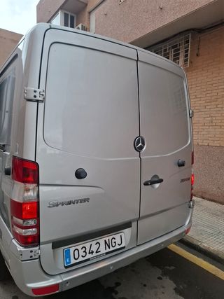 Mercedes-Benz Sprinter 2008