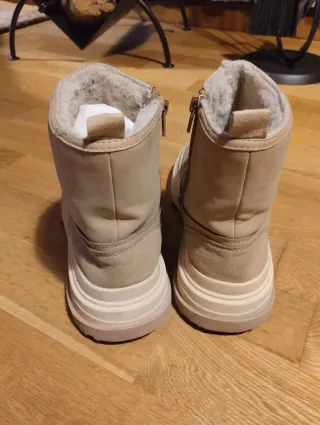 Botas niña Zara suela goma