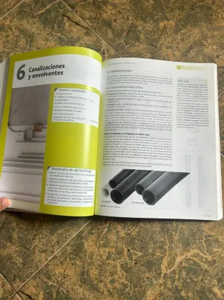 Libro Instalaciones Eléctricas Interiores