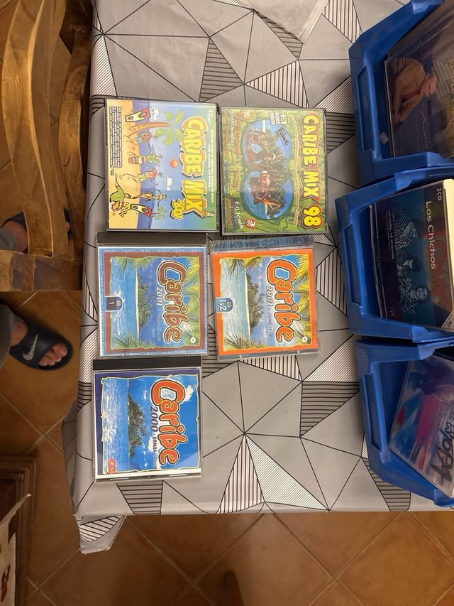 Lote +90 CDs Compilaciones y Éxitos