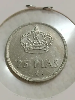 25 Pesetas 1975 Estrella 77