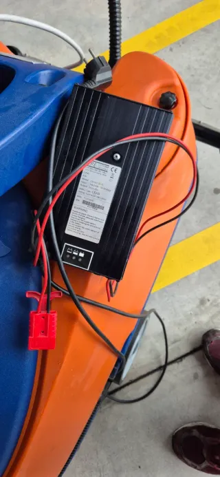 Fregadora Industrial Grizzly Hemera XL