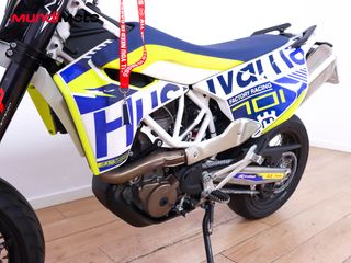 HUSQVARNA 701 SUPERMOTO