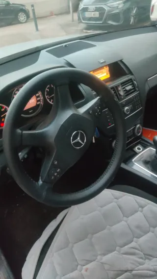 Mercedes-Benz Clase C 2009