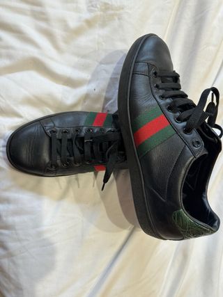 Zapatillas Gucci Negras con Raya Verde y Roja
