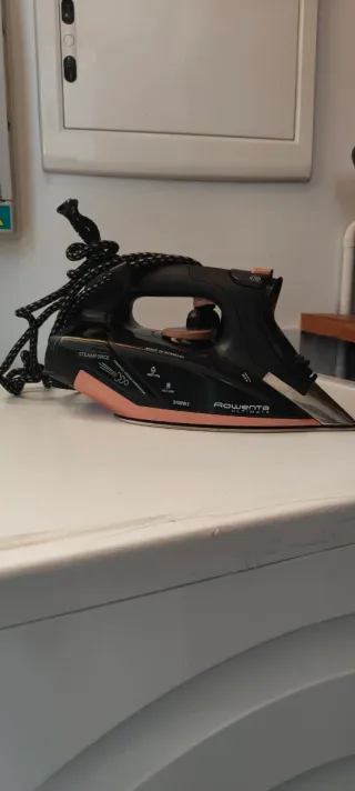 Plancha Rowenta DW9249 D1