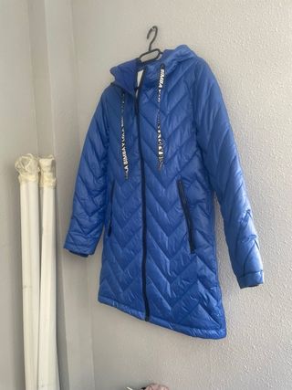 Abrigo Bimba y Lola Plumas Azul