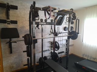 GIMNASIO PROFESIONAL + CINTA DE CORRER BH 1499€!!!