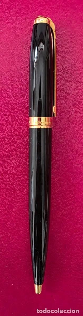 Bolígrafo S.T. Dupont Paris Lacado Negro