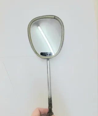 Espejo retrovisor antiguo cromado