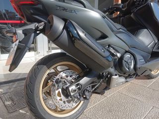 YAMAHA T-MAX 560 TECH MAX