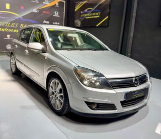 OPEL Astra 1.7 CDTi Cosmo 100 CV