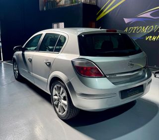 OPEL Astra 1.7 CDTi Cosmo 100 CV
